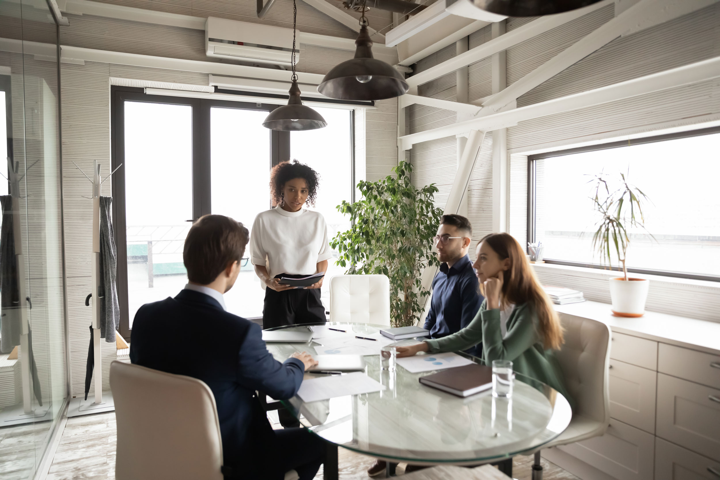 woman-leading-a-strategy-meeting